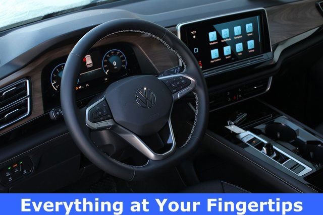 New 2026 Volkswagen Atlas SE AWD/4WD image 2