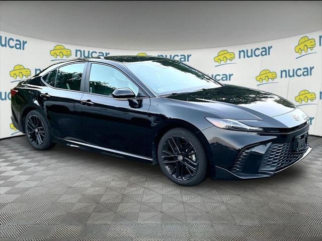 Certified 2025 Toyota Camry SE FWD image 1