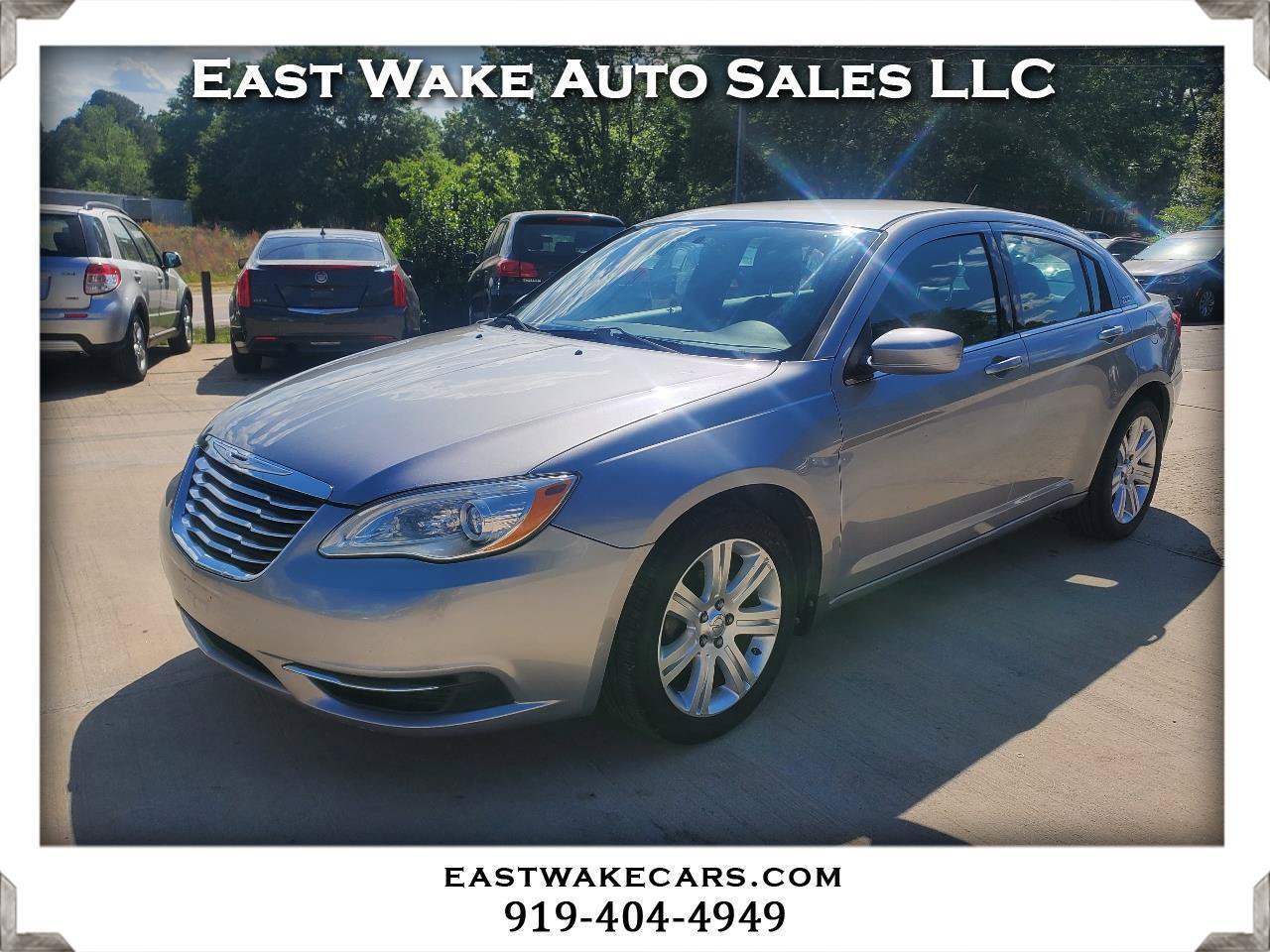 Used 2013 Chrysler 200 LX