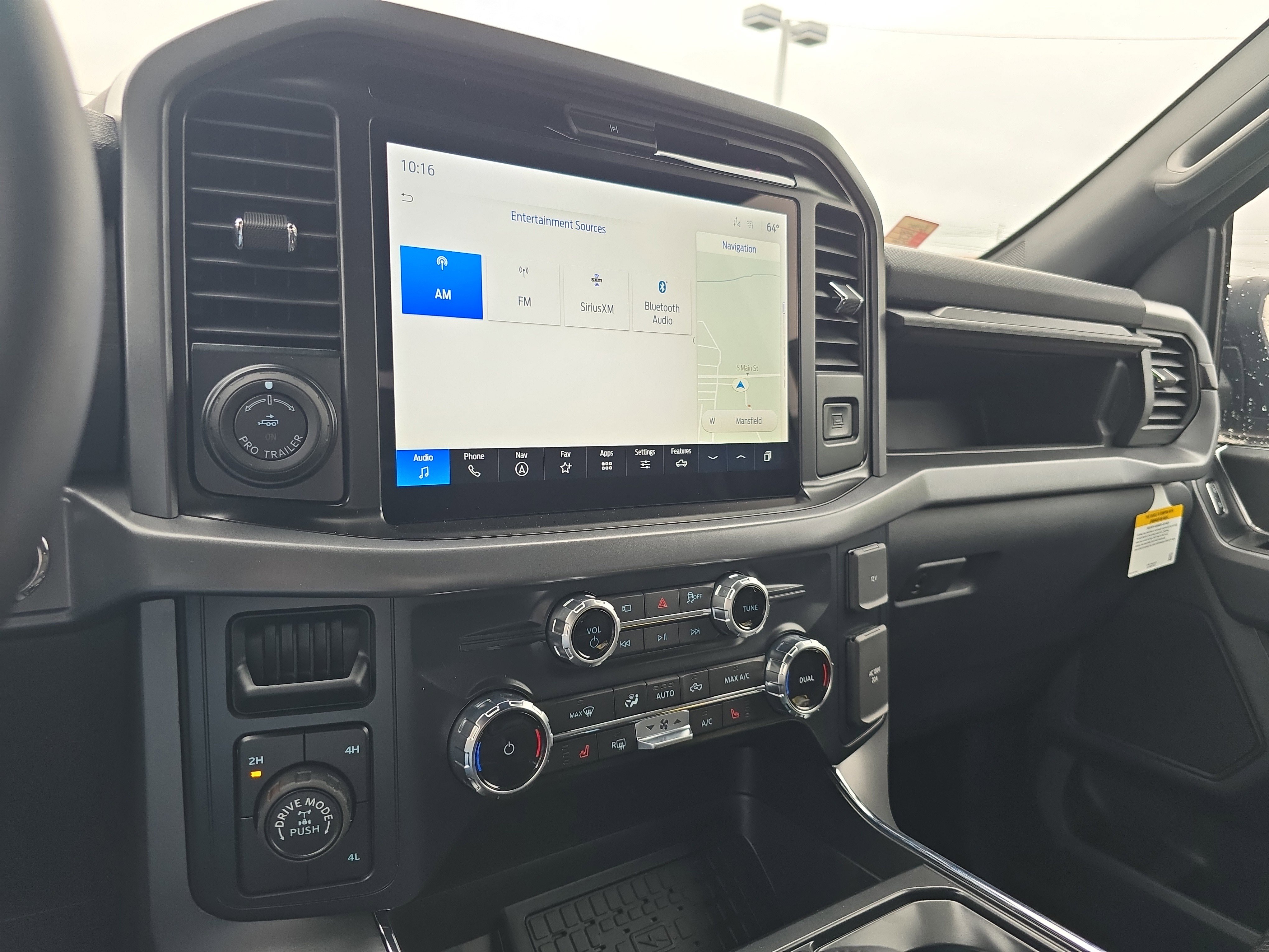 New 2025 Ford F150 XLT image 24