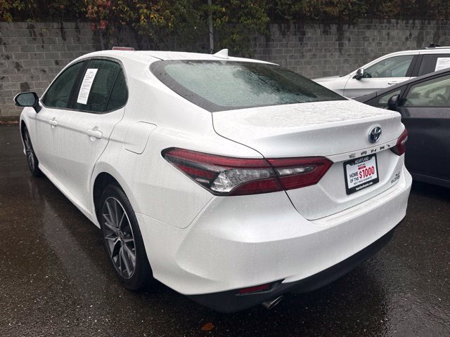 Used 2023 Toyota Camry XLE w/ Navigation Package FWD image 4
