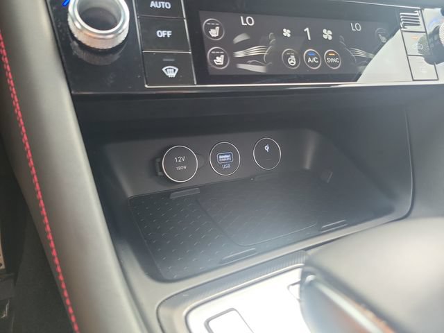 Used 2025 Genesis G70 3.3T Advanced w/ Sport Prestige Package RWD image 24
