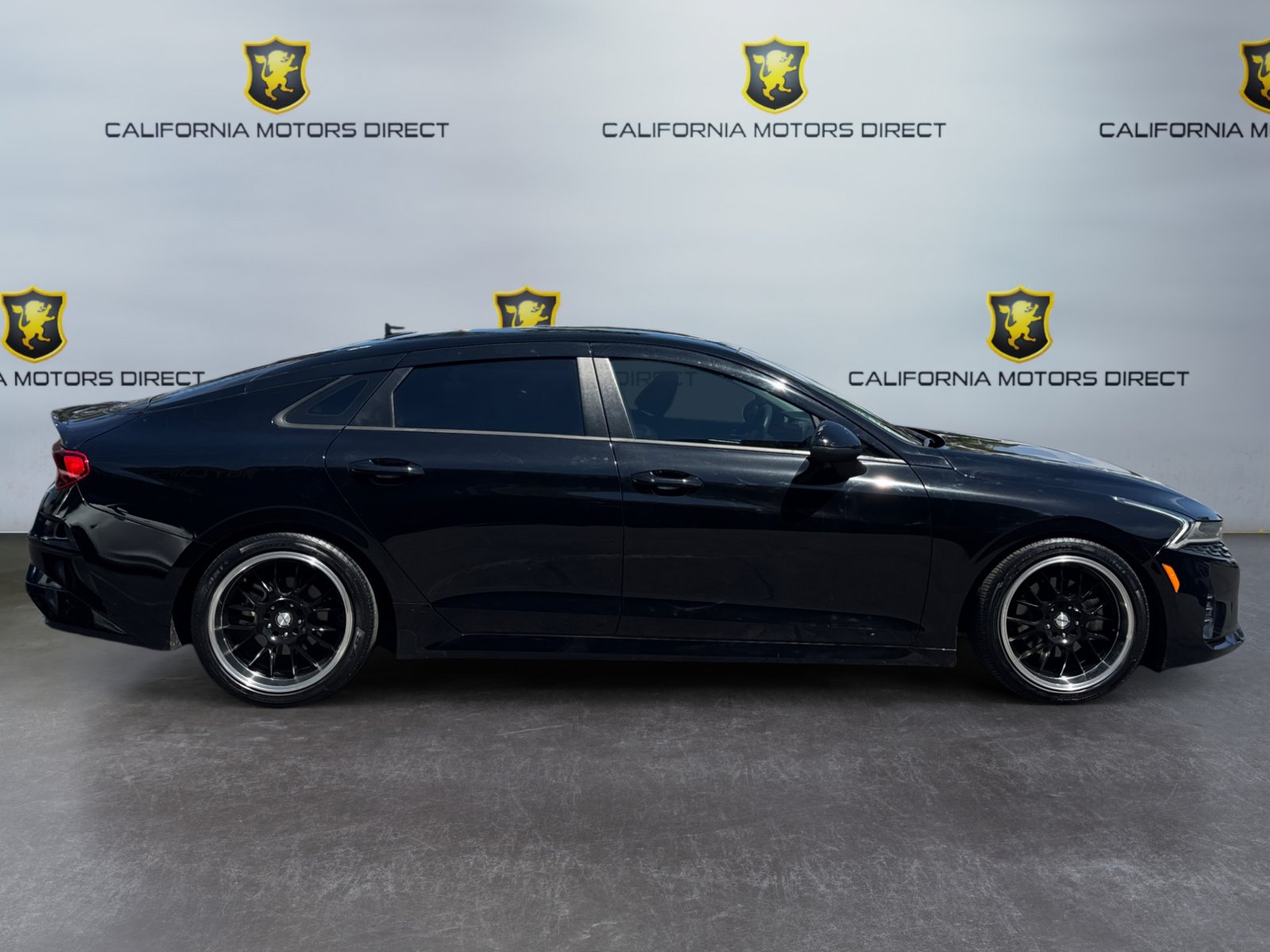 Used 2023 Kia K5 LXS FWD image 6