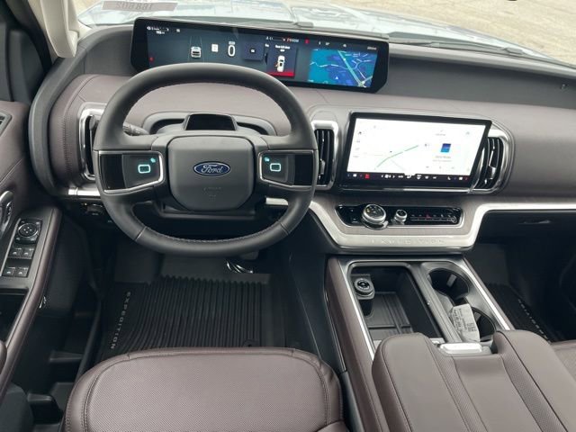 New 2026 Ford Expedition Platinum w/ Platinum Ultimate Package image 18