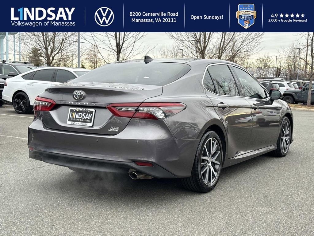 Used 2023 Toyota Camry XLE image 2