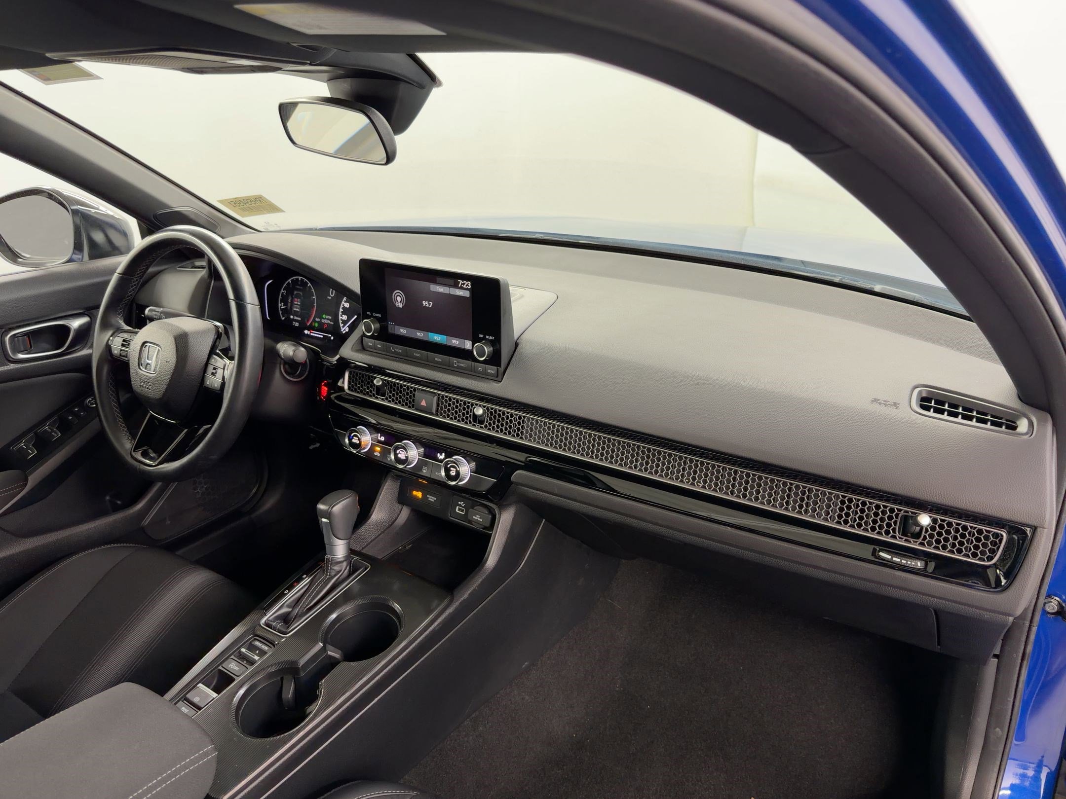 Certified 2024 Honda Civic Sport image 35