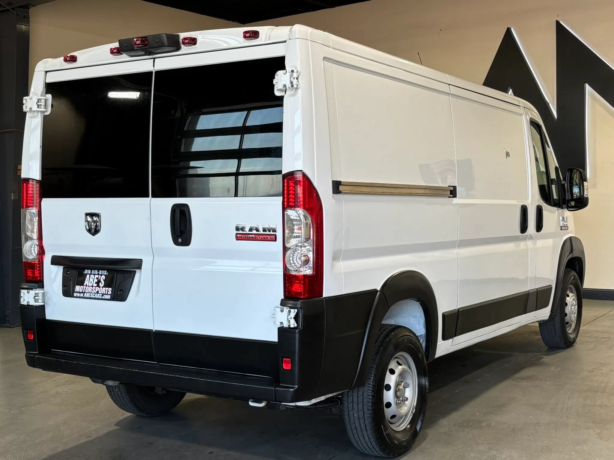 Used 2019 RAM ProMaster 1500 FWD image 4