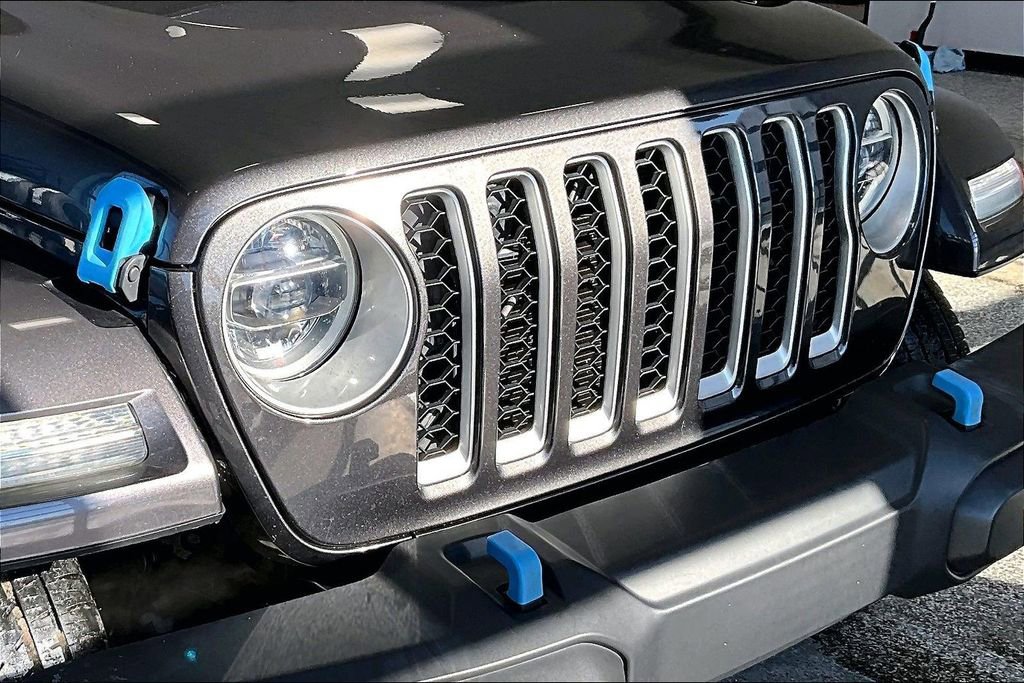 Used 2021 Jeep Wrangler Unlimited Sahara 4xe w/ Cold Weather Group image 29