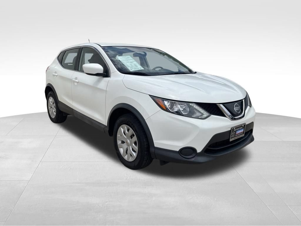 Used 2019 Nissan Rogue Sport S AWD/4WD image 3