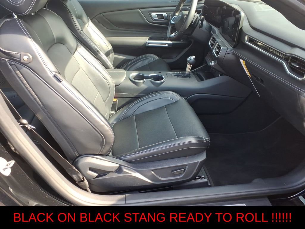 Used 2024 Ford Mustang GT Premium image 8