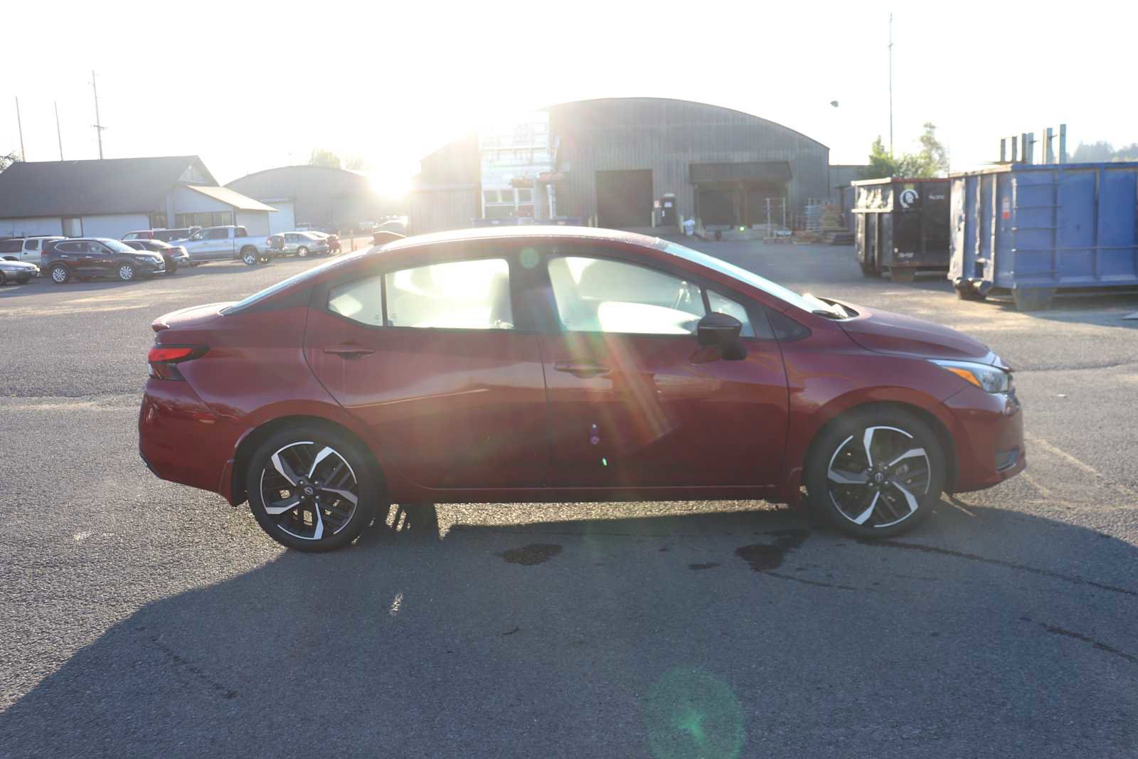 Used 2023 Nissan Versa SR w/ Trunk Package image 4