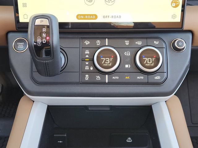 Used 2026 Land Rover Defender 110 S AWD/4WD image 18