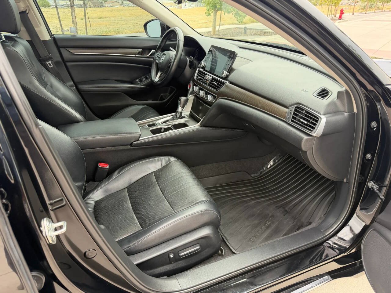 Used 2018 Honda Accord EX-L image 14