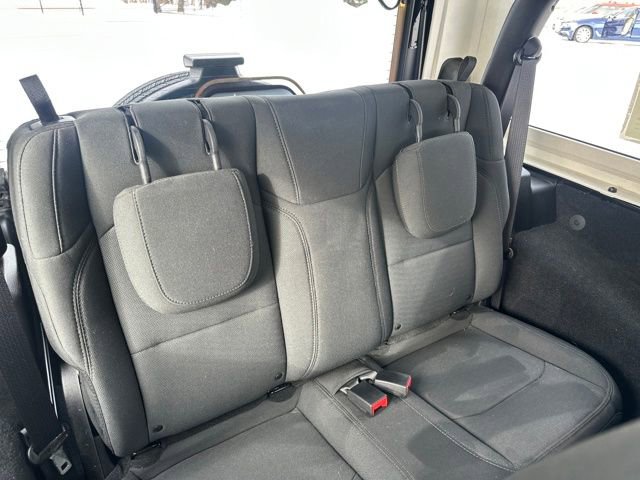 Used 2018 Jeep Wrangler Sport image 17