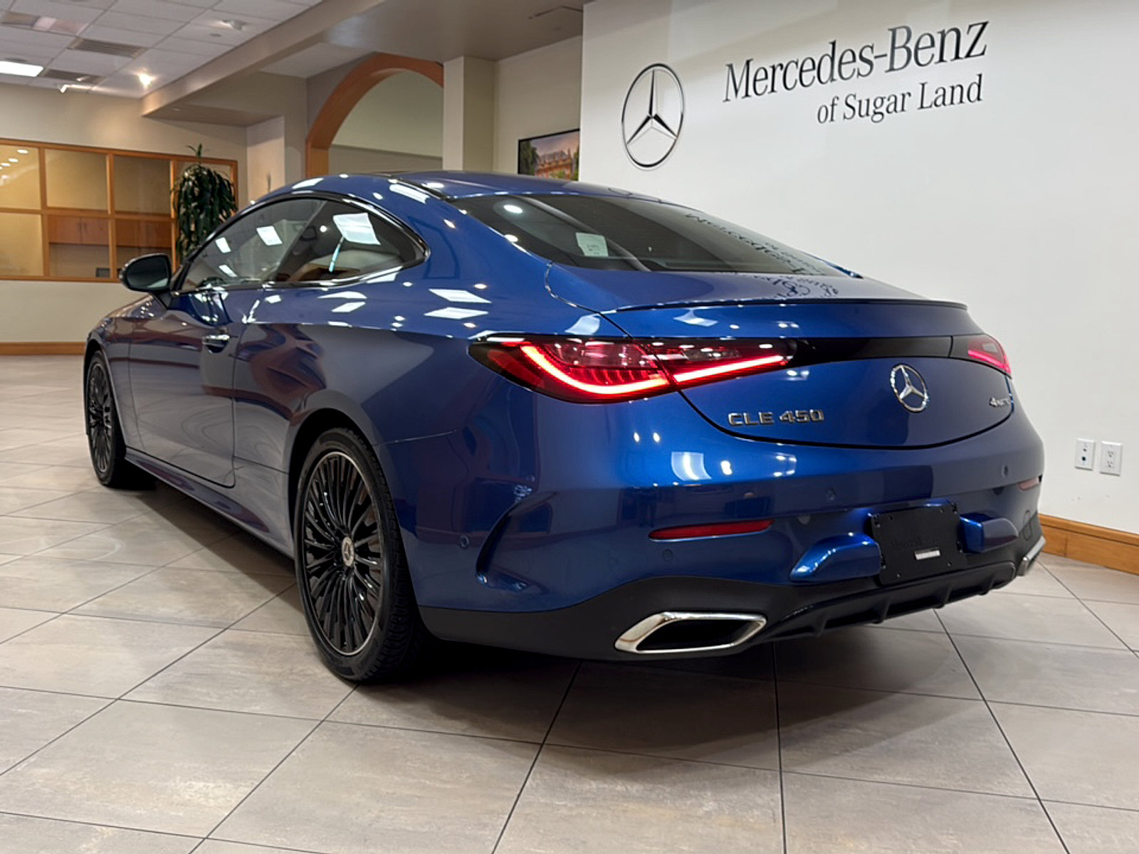 Certified 2024 Mercedes-Benz CLE 450 4MATIC Coupe image 4