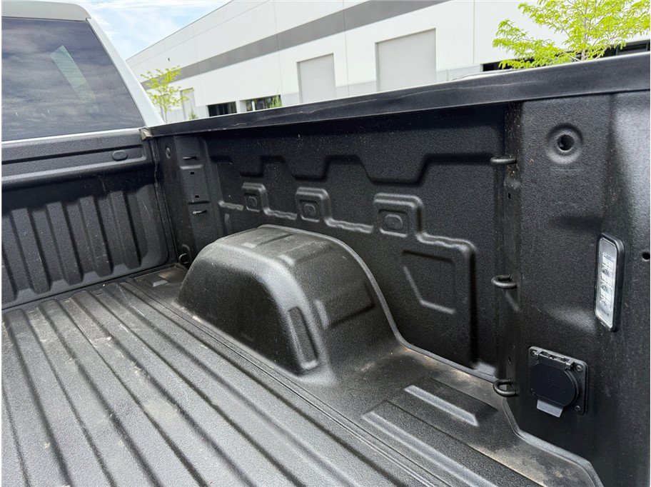 Used 2023 Chevrolet Silverado 1500 LT AWD/4WD image 41