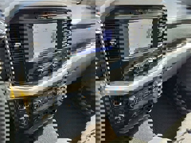 Used 2023 Ford F150 XLT image 12