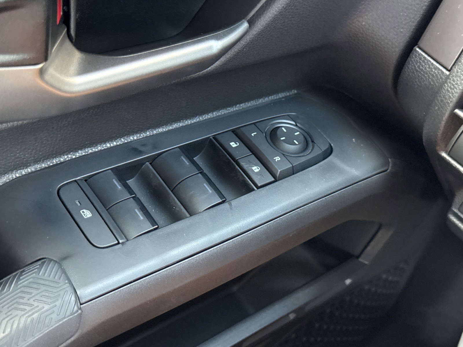 New 2025 Toyota Tacoma TRD Off-Road image 15