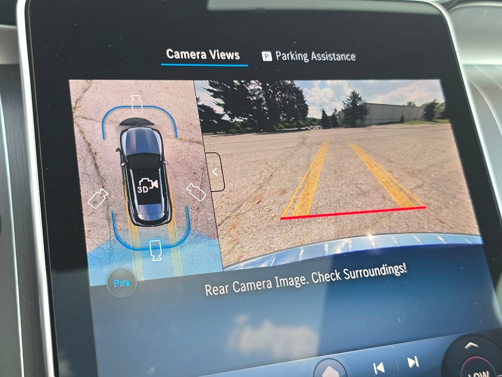 New 2026 Mercedes-Benz GLC 300 4MATIC image 32