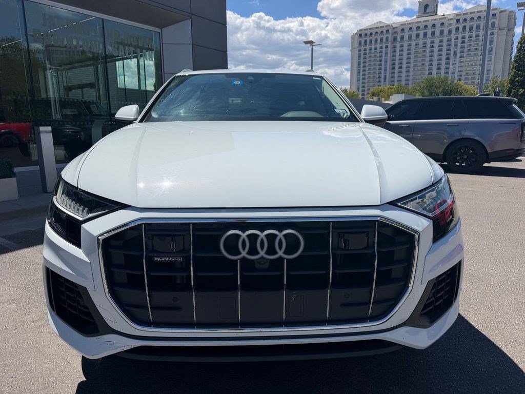 Used 2023 Audi Q8 Premium w/ Convenience Package AWD/4WD image 2