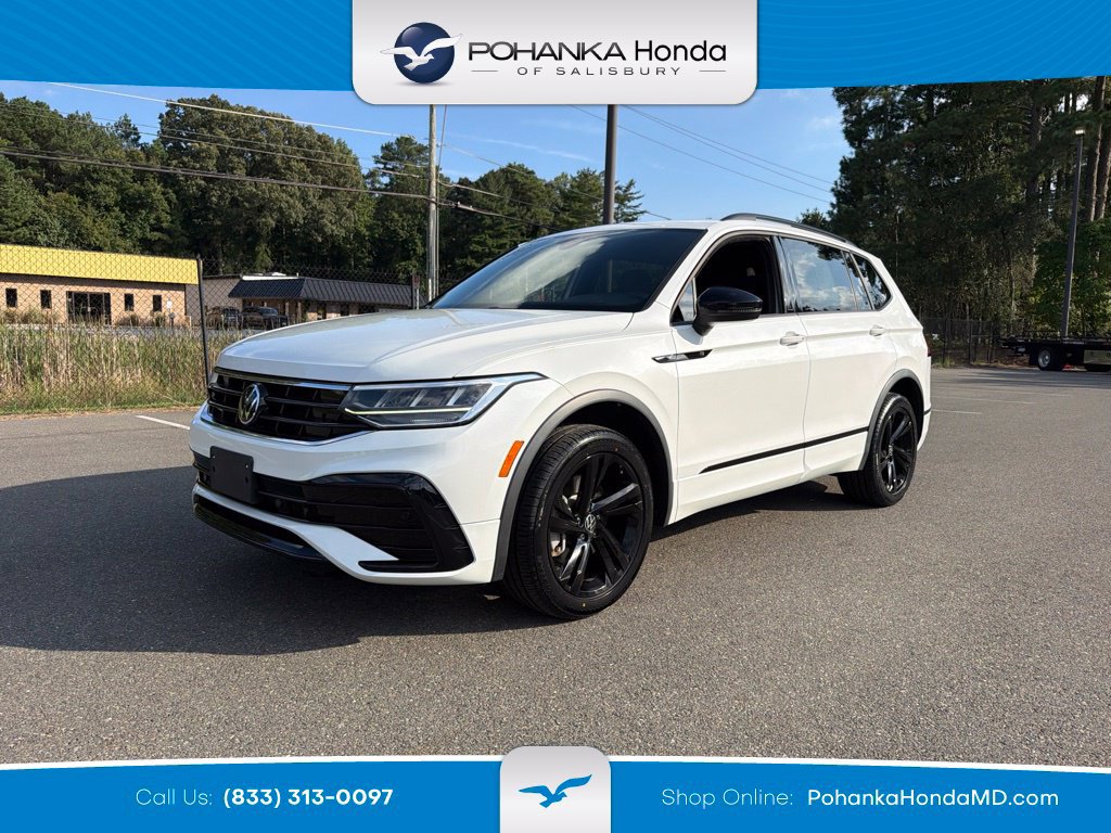 Used 2024 Volkswagen Tiguan SE R-Line
