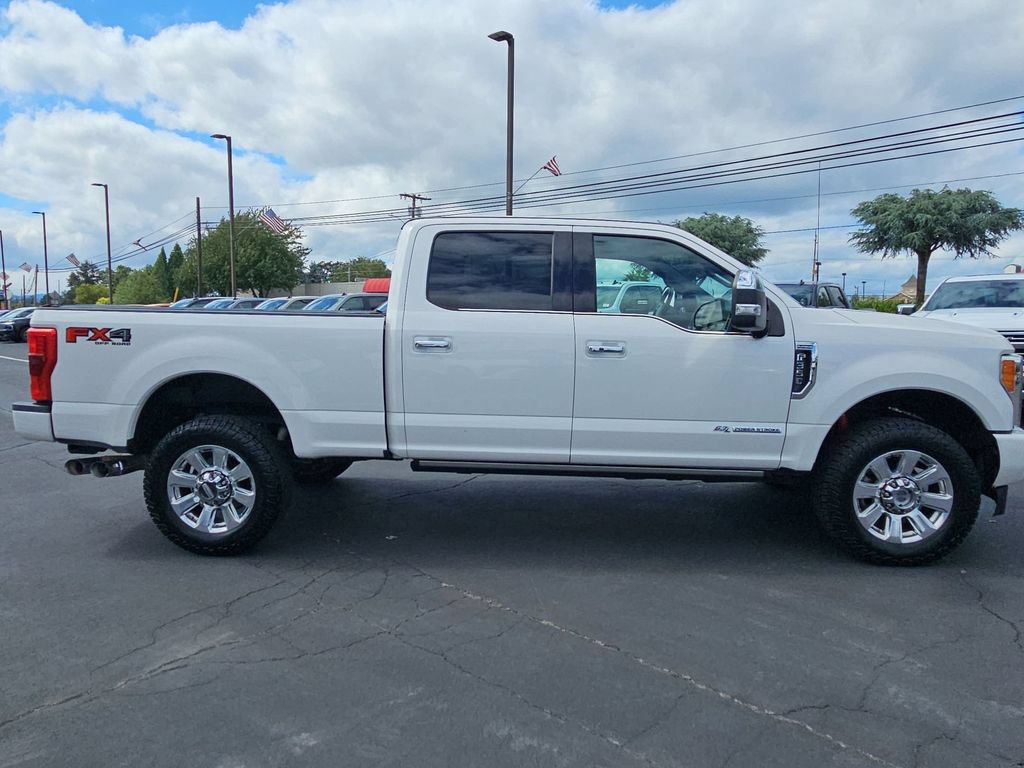 Used 2017 Ford F350 Platinum w/ Platinum Ultimate Package AWD/4WD image 7