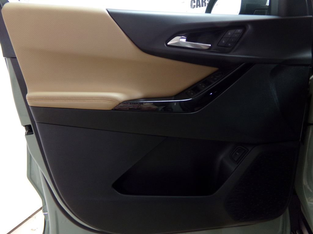 New 2026 Chevrolet Equinox ACTIV w/ Convenience Package III image 14