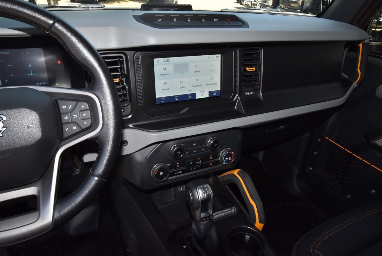 Used 2023 Ford Bronco Badlands w/ Sasquatch Package AWD/4WD image 27