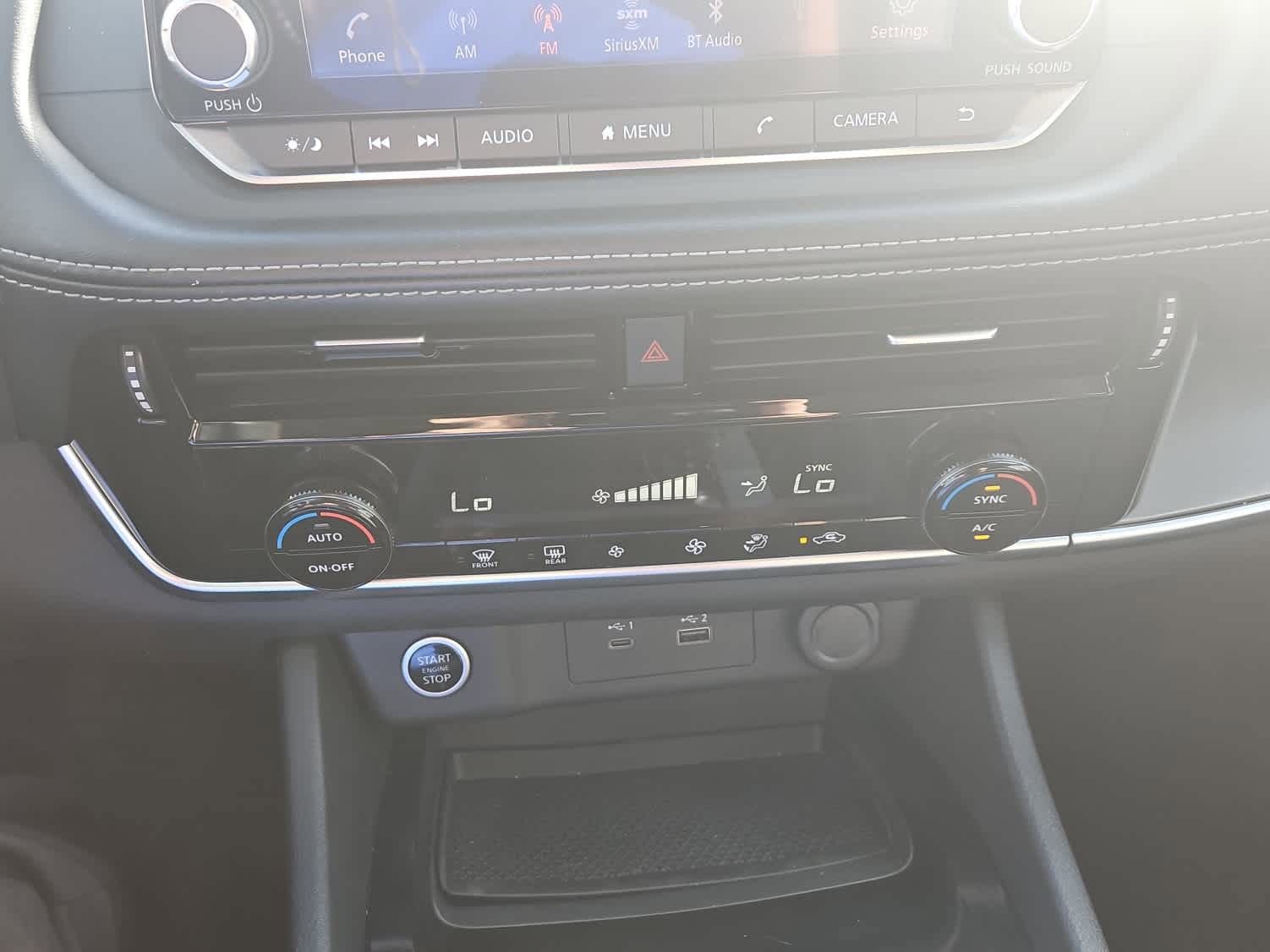 Used 2022 Nissan Rogue SV image 16