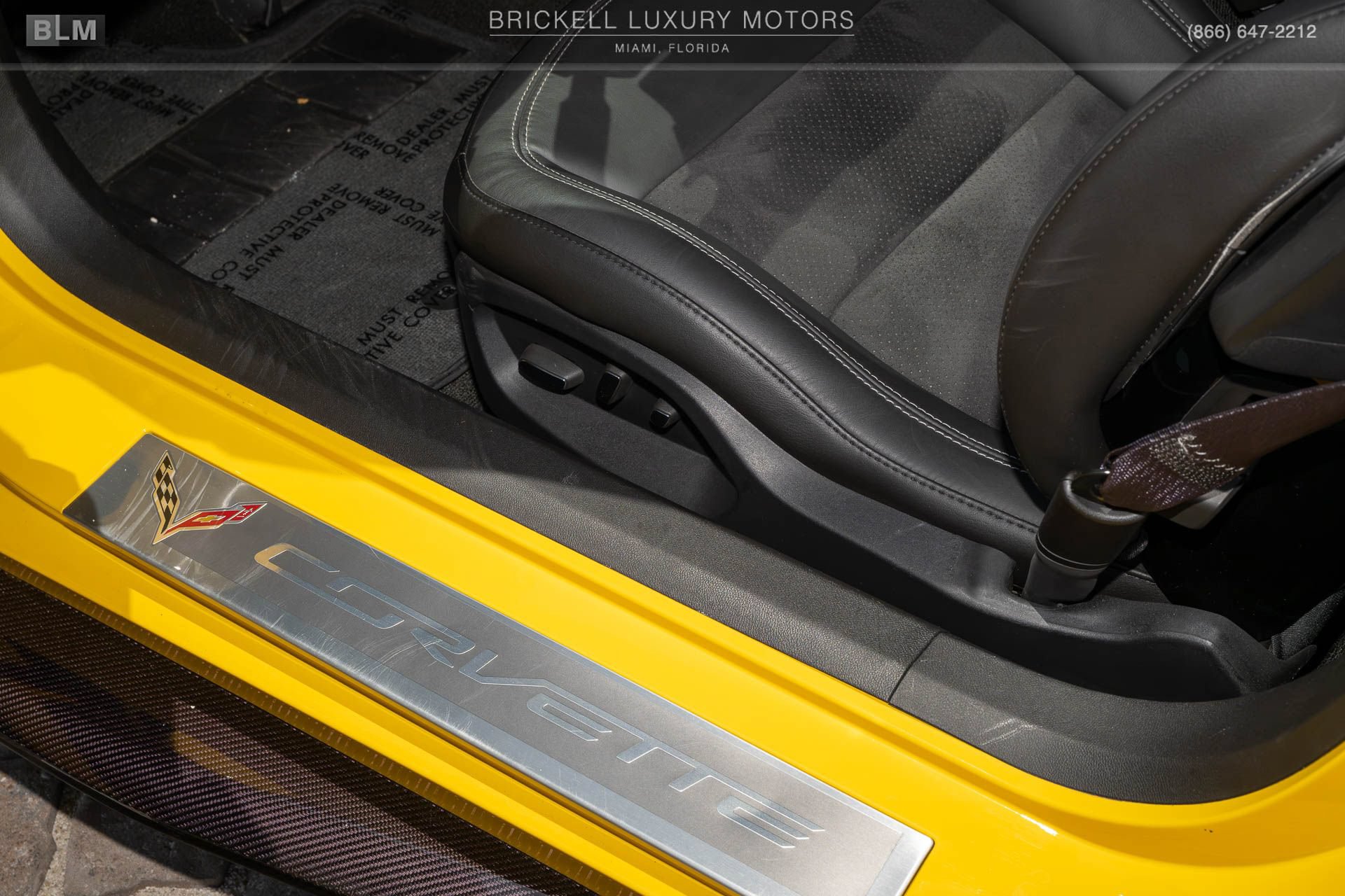 Used 2015 Chevrolet Corvette Z06 w/ 3LZ Preferred Equipment Group RWD image 64