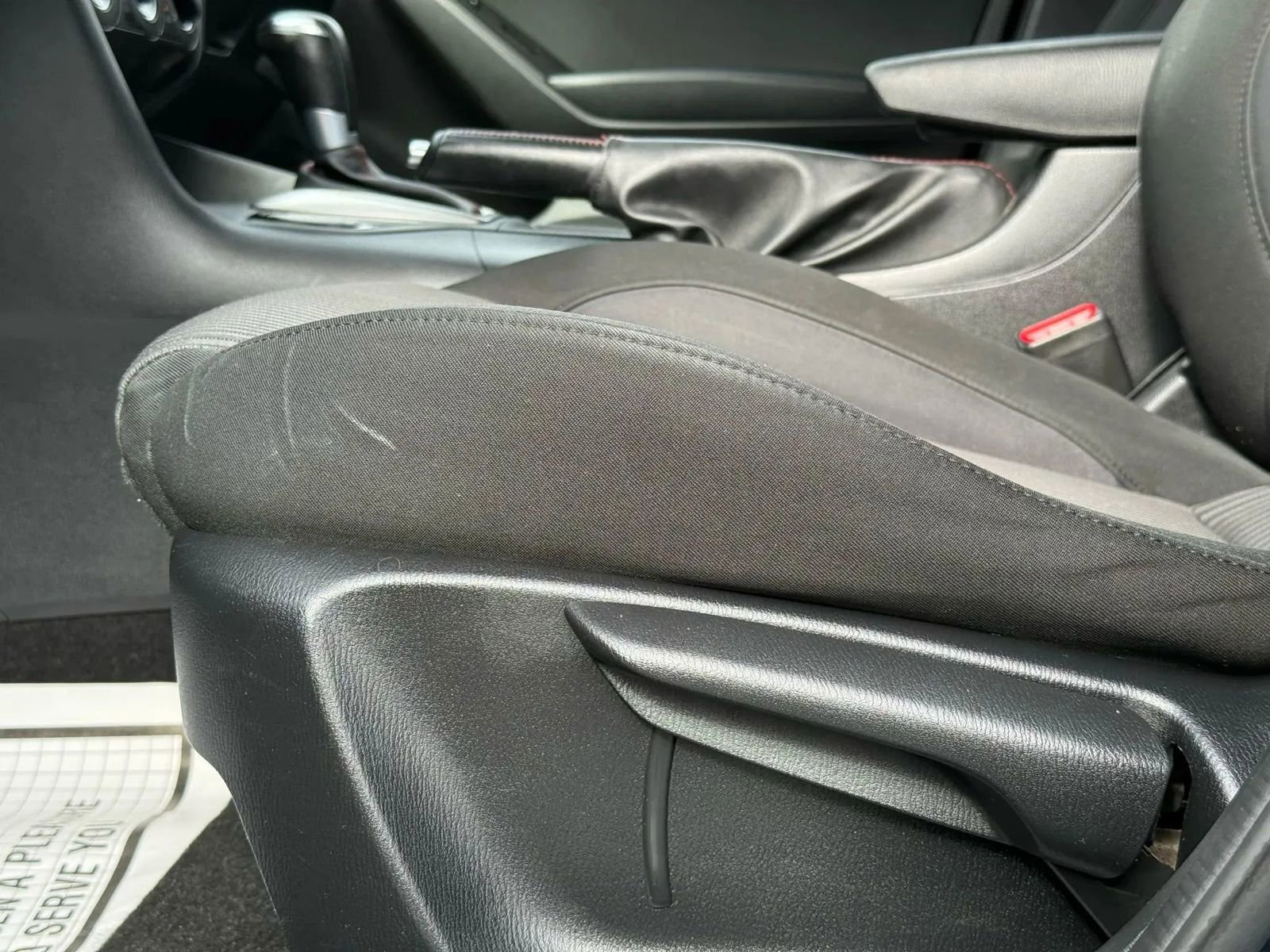 Used 2014 MAZDA MAZDA3 i Touring image 17