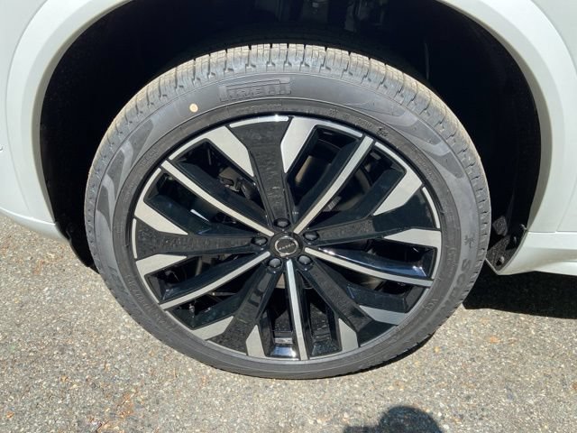 New 2026 Volvo XC90 B6 Ultra w/ Protection Package Premier AWD/4WD image 9