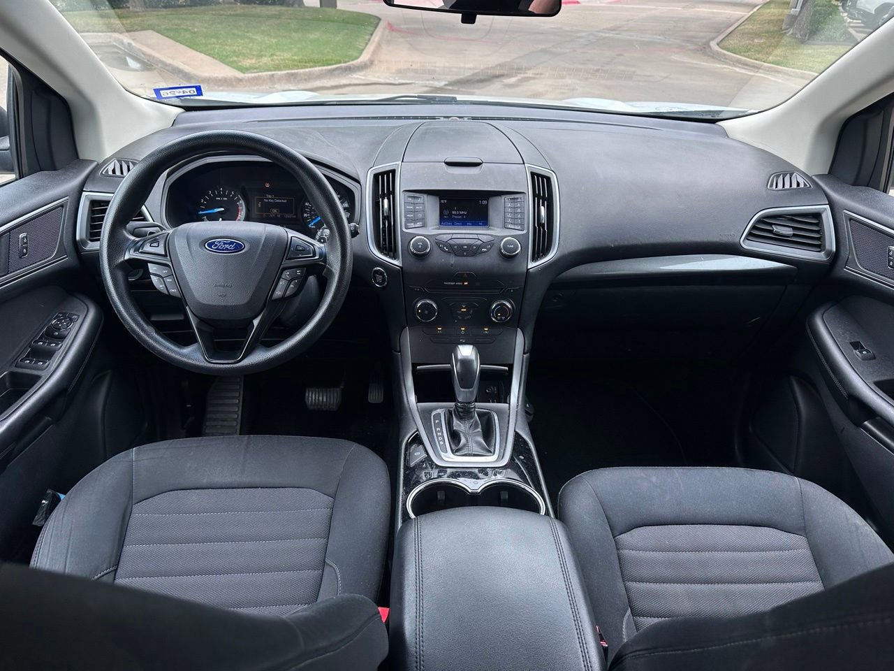 Used 2015 Ford Edge SE FWD image 18