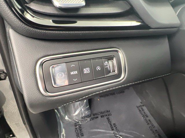 Used 2026 Buick Enclave Avenir w/ Super Cruise Package FWD image 16