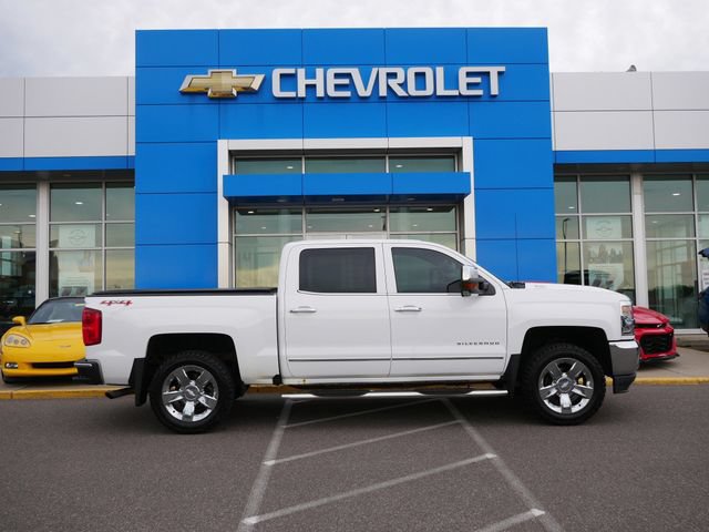 Used 2017 Chevrolet Silverado 1500 LTZ w/ LTZ Plus Package AWD/4WD image 25