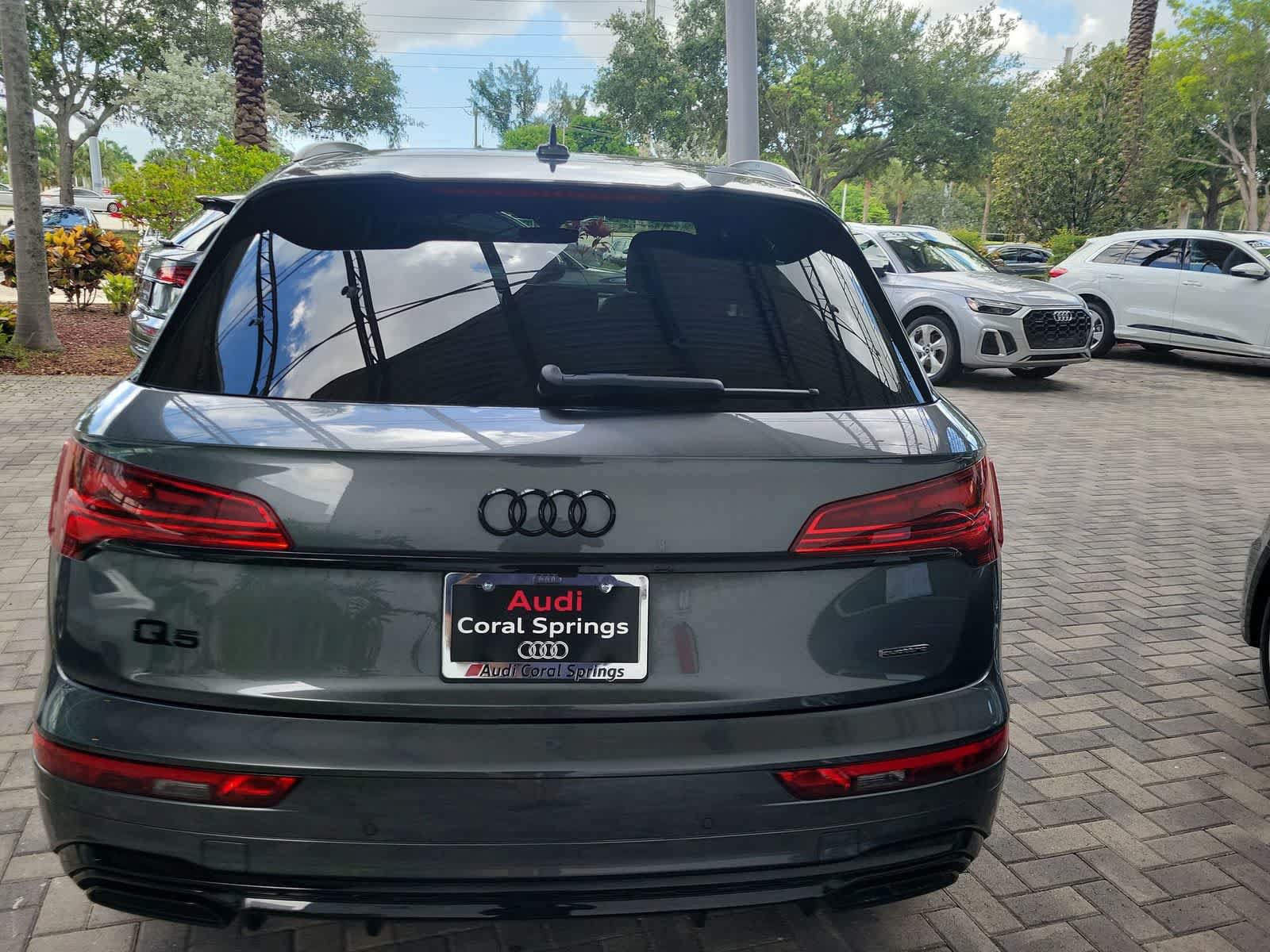 Used 2024 Audi Q5 e Premium Plus w/ Premium Plus Package AWD/4WD image 5