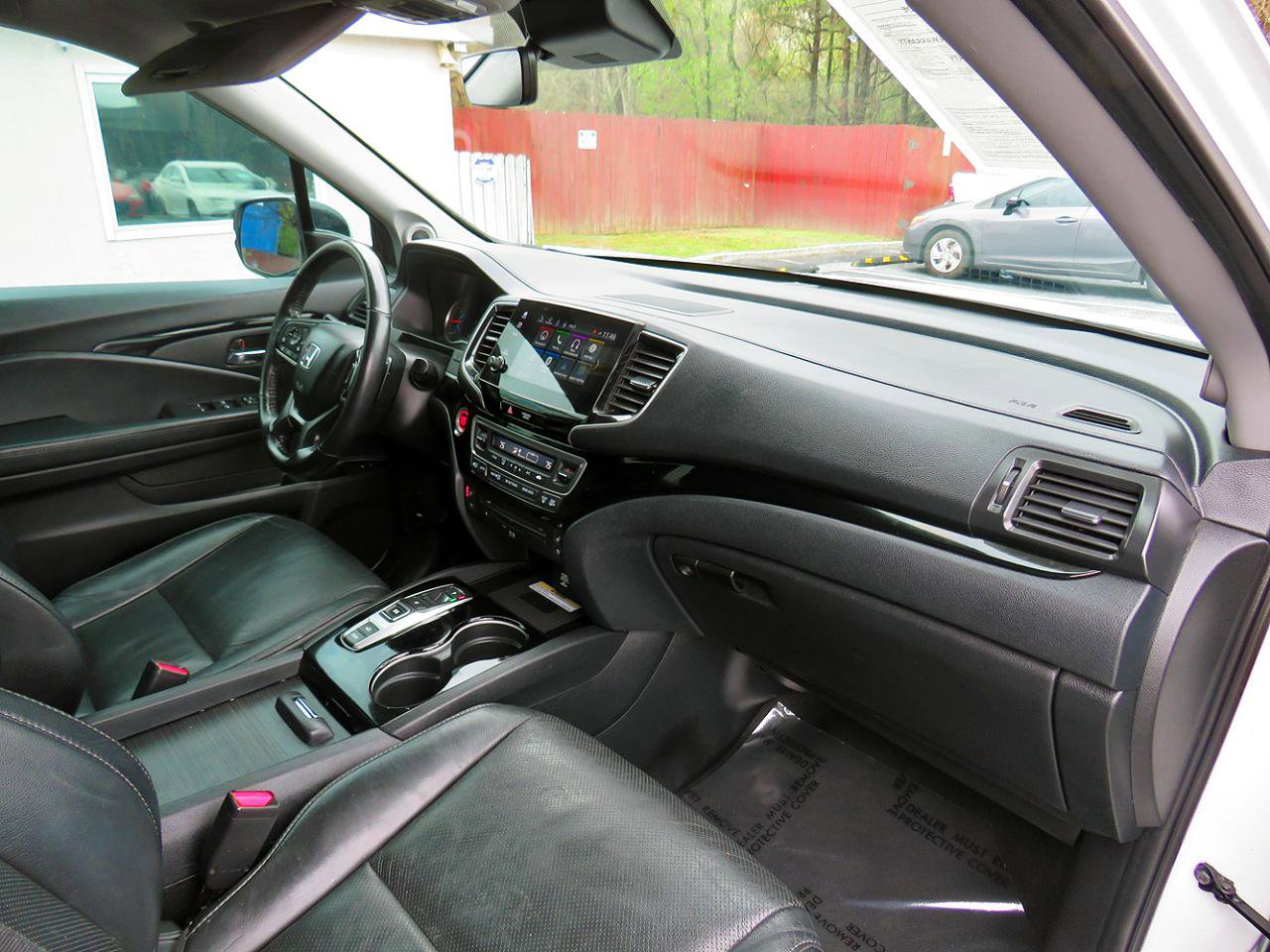 Used 2020 Honda Pilot Elite image 22