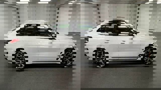 Used 2022 BMW M440i xDrive Gran Coupe w/ Premium Package image 9