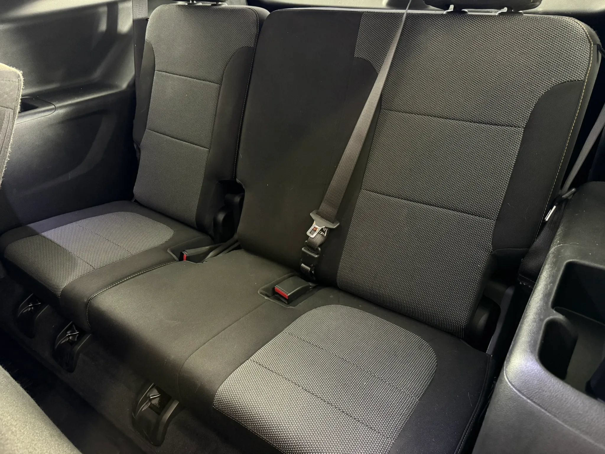 Used 2021 Chevrolet Traverse LS w/ LPO, Floor Liner Package FWD image 36