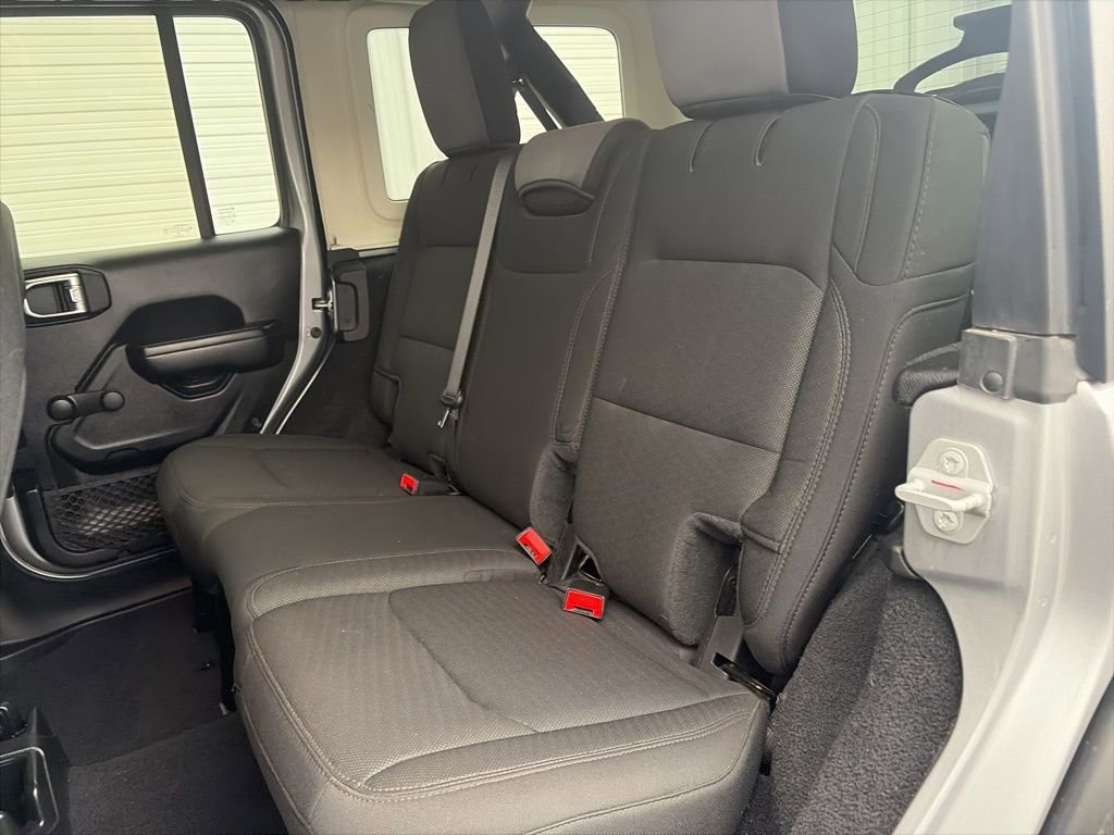 Used 2020 Jeep Wrangler Unlimited Sport image 11