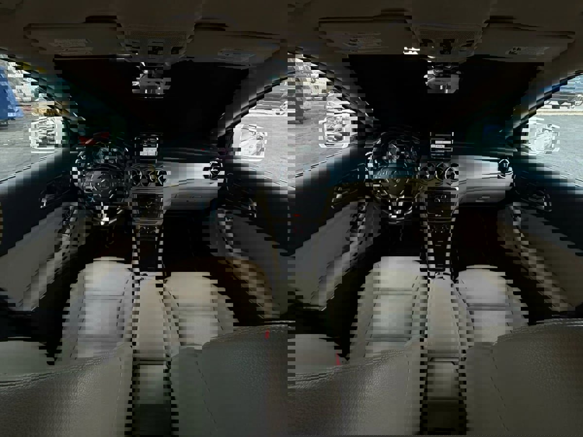 Used 2015 Mercedes-Benz GLA 250 4MATIC image 45