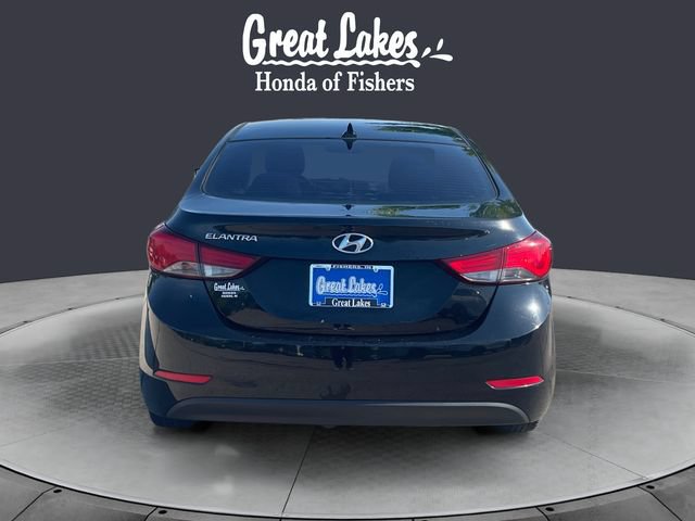 Used 2015 Hyundai Elantra SE FWD image 4
