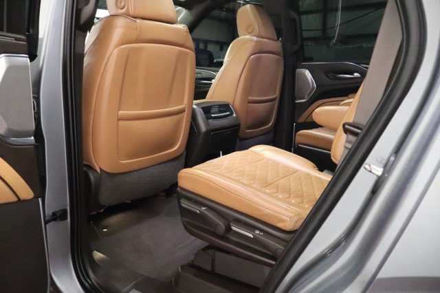 Used 2021 Cadillac Escalade Sport w/ Driver Assist Tech Package AWD/4WD image 60