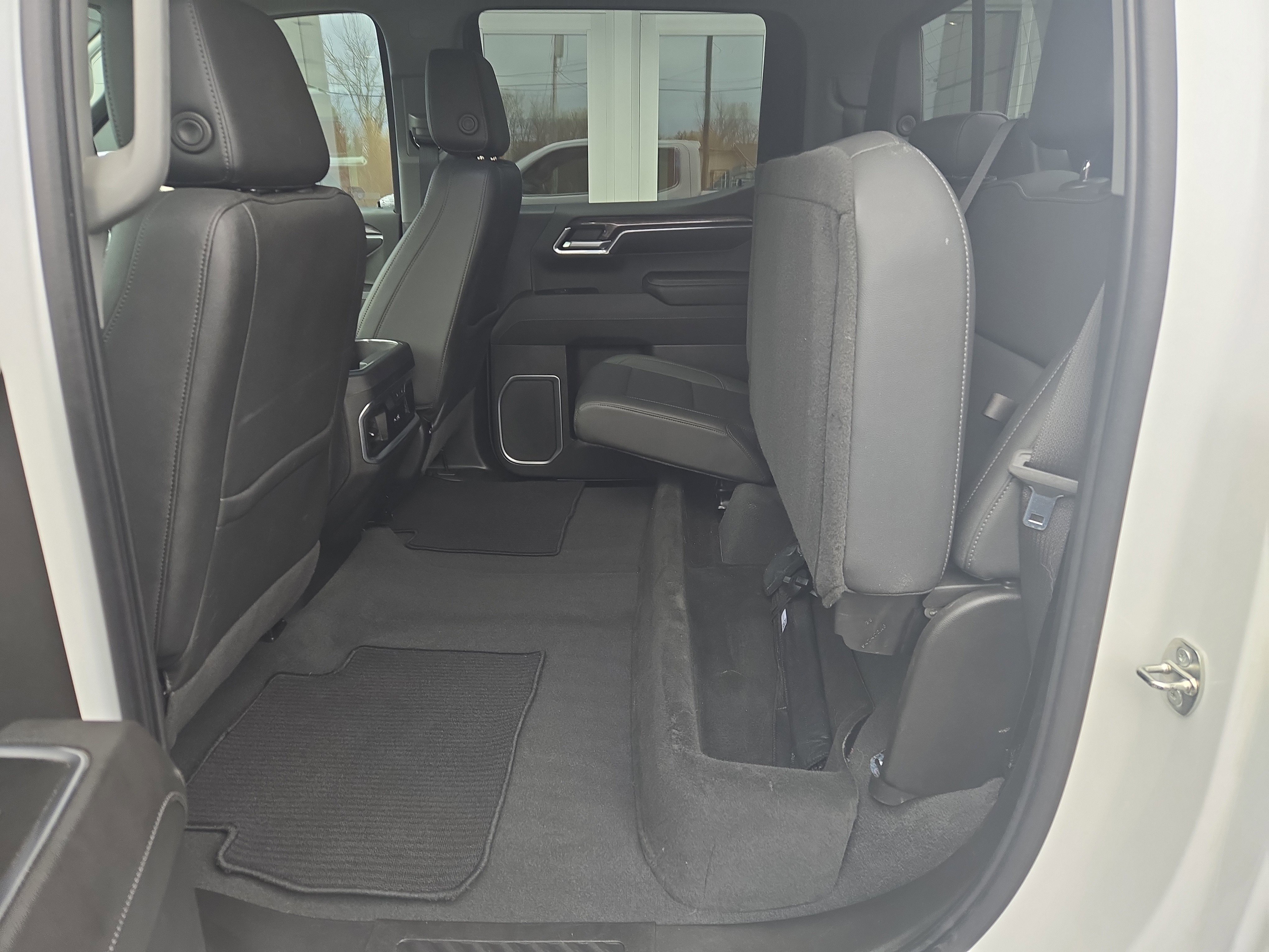 Used 2023 Chevrolet Silverado 1500 LTZ w/ LTZ Convenience Package II image 10