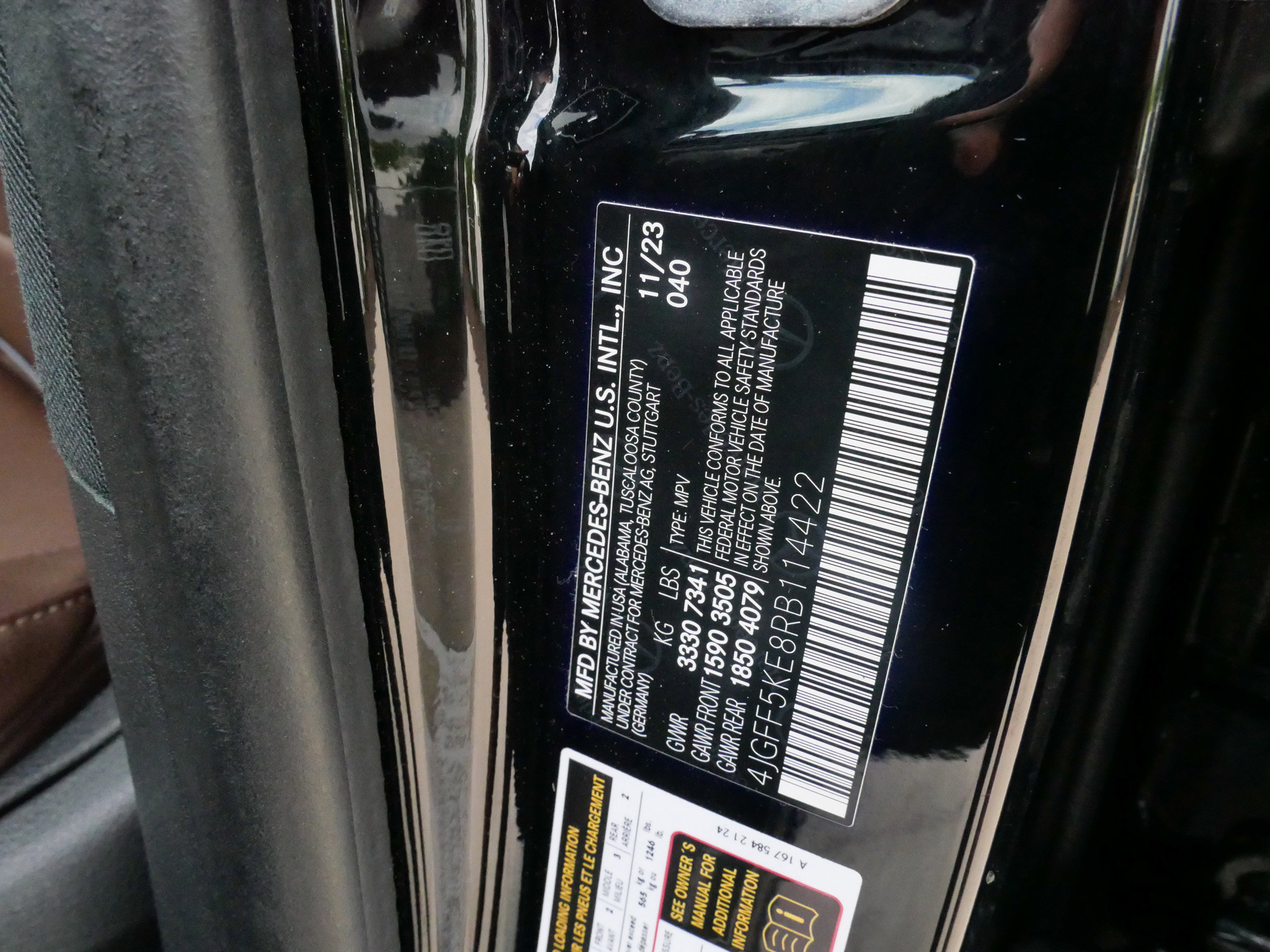 Used 2024 Mercedes-Benz GLS 450 4MATIC image 35