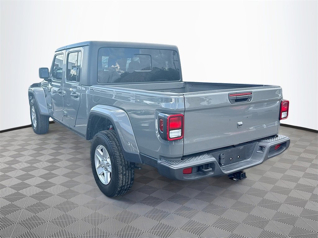 Used 2022 Jeep Gladiator Sport image 8