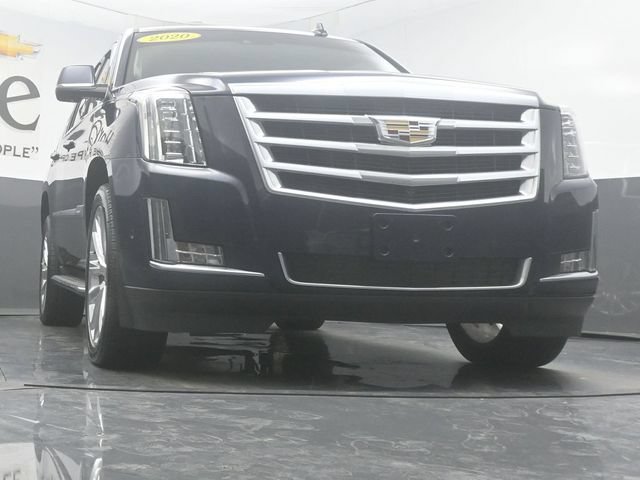 Used 2020 Cadillac Escalade Luxury AWD/4WD image 3