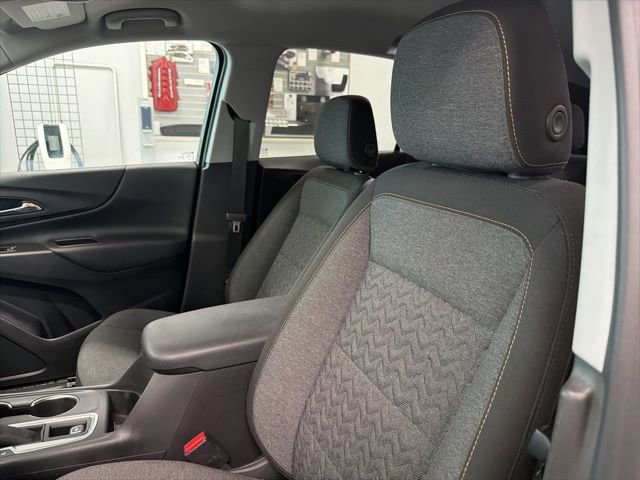 Used 2024 Chevrolet Equinox LT image 16