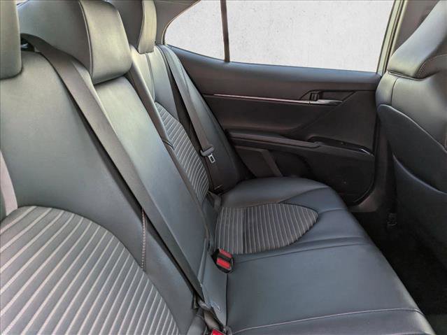 Used 2019 Toyota Camry SE image 18