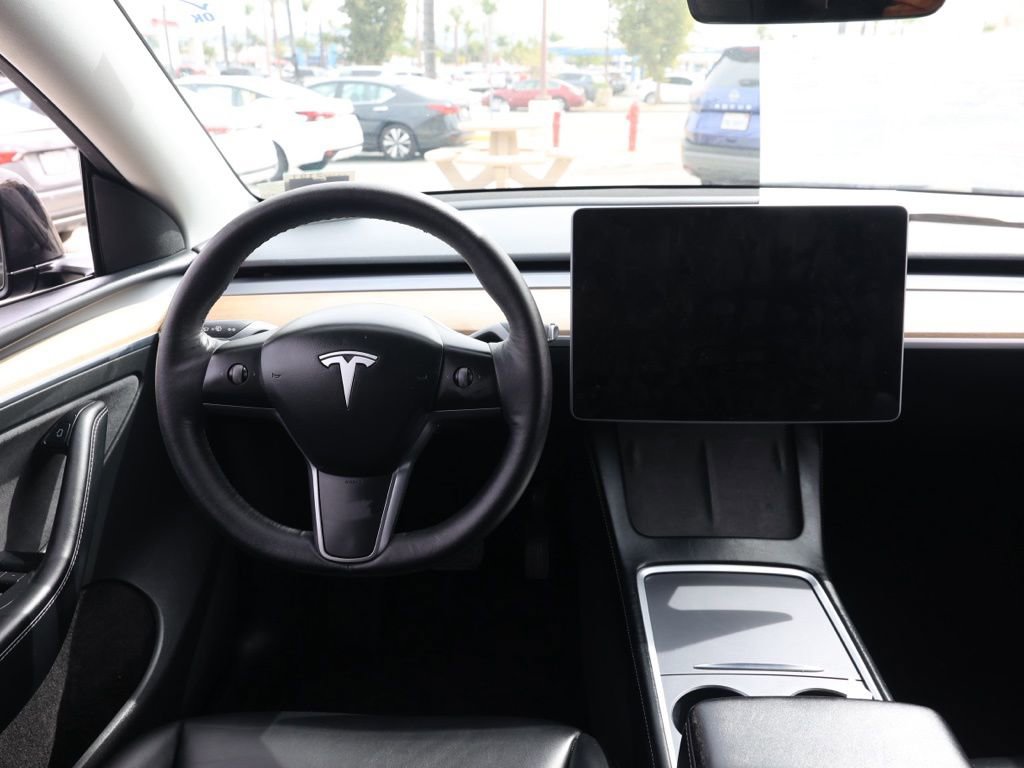 Used 2023 Tesla Model Y Long Range image 22